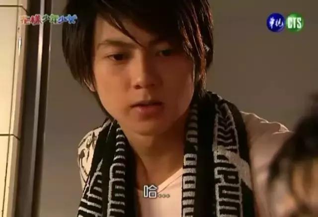 林依晨陈妍希关系,林依晨林心如私下关系