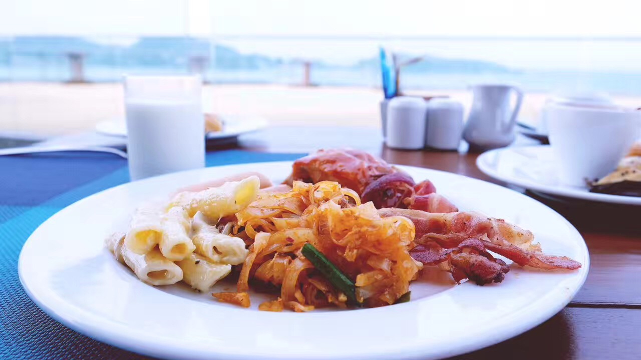 如何花5000元在普吉岛像王思聪一样的装X？