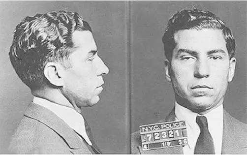 美国“暗影”：情人节*杀屠**、方块A死亡预告、《教父》背后的“教父”