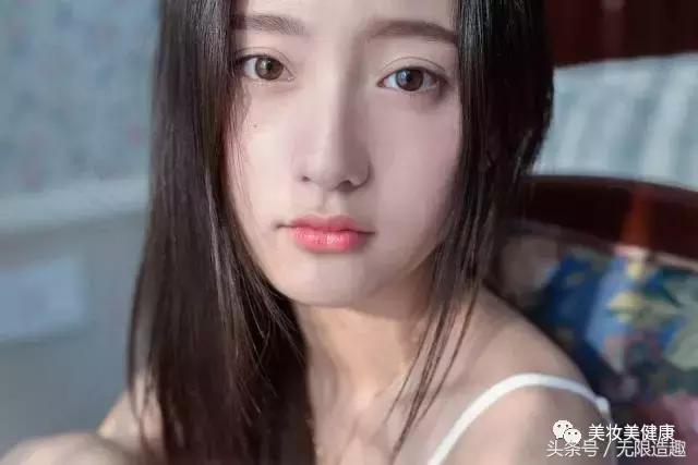 dw和阿玛尼粉底液哪个好用,比阿玛尼还好用的粉底液