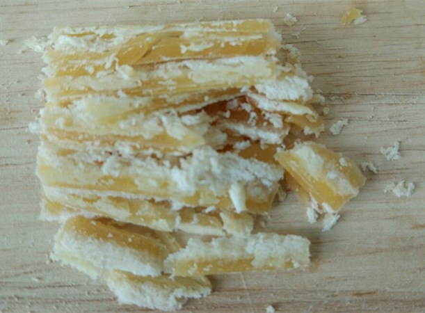 超市真假红糖怎么分辨 (怎么辨别超市真假红糖)