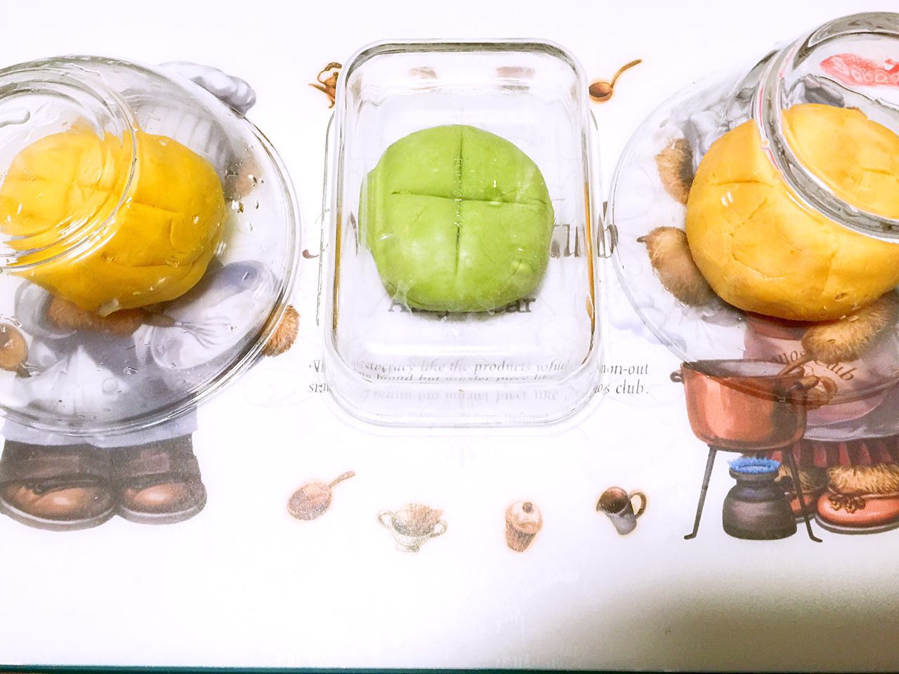 宝宝彩色手擀面的做法,纯手工手擀面制作过程