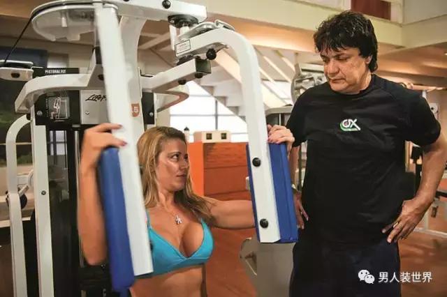 足球历史上最厉害的一球,足球史上最能骗的球员