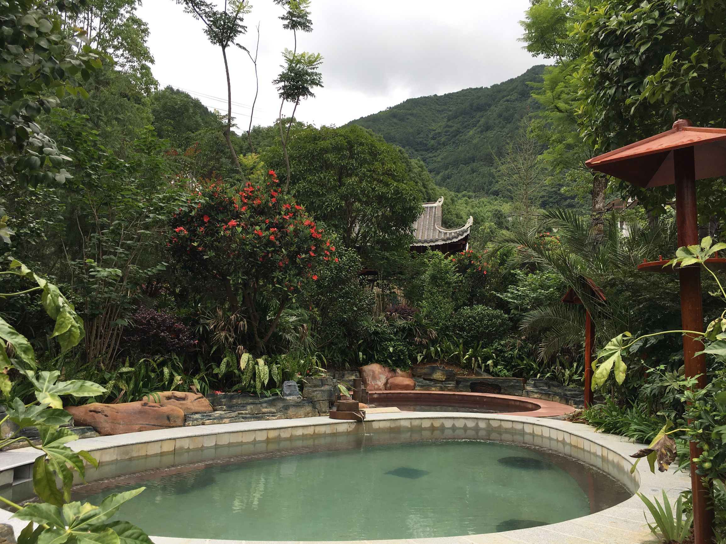 剑河温泉好玩吗,剑河的温泉水质是最好的吗