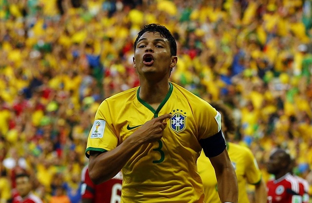 当今足坛十大后卫:第一、第二众望所归,第十太过悲情