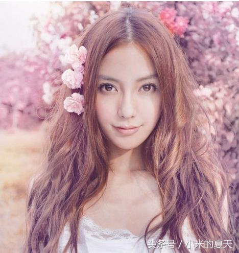 毛躁头发怎么变顺滑小妙招,头发干枯毛躁解决的妙招