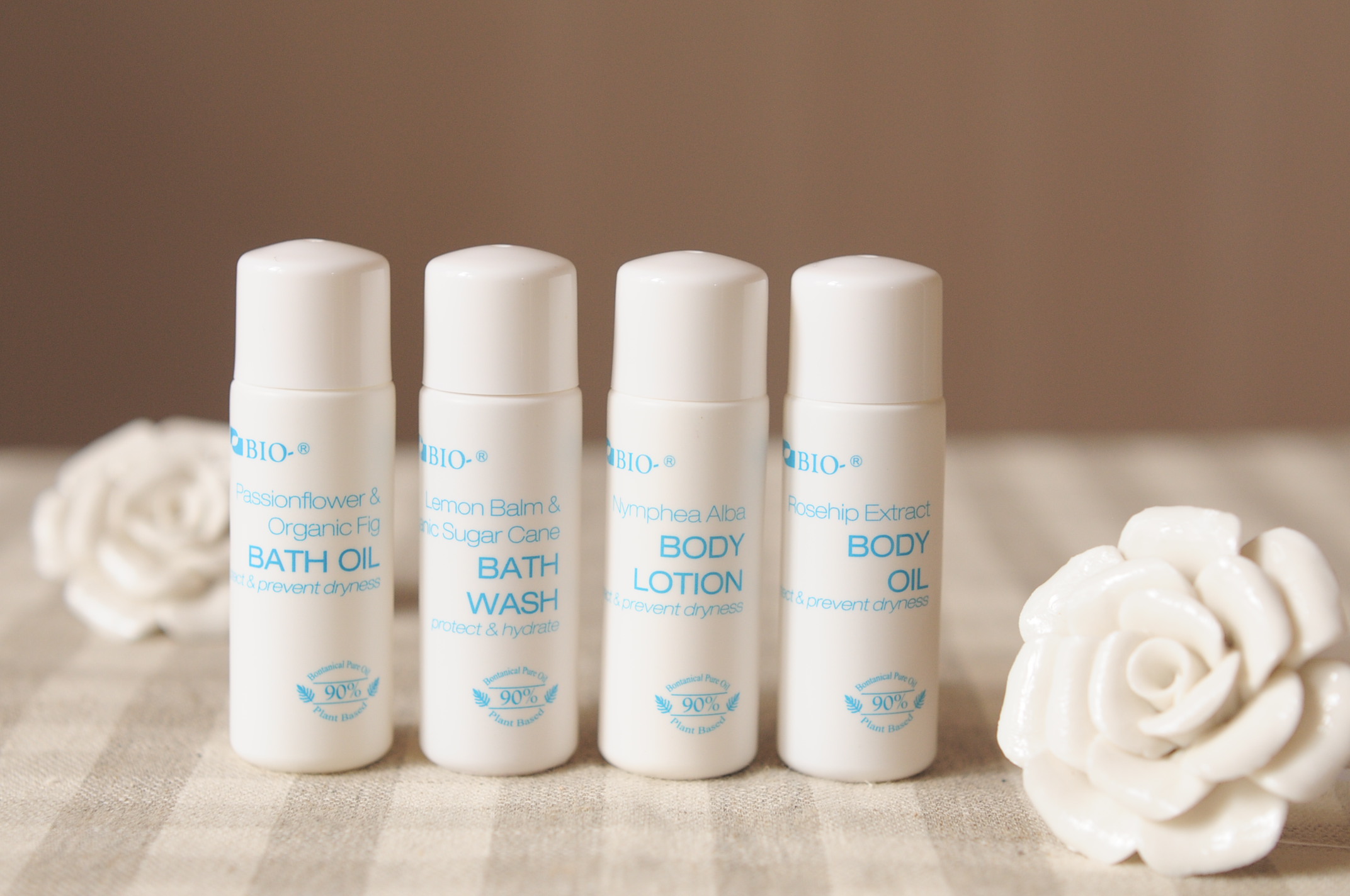 白色耳机线黑了怎么处理,手机耳机线发黄怎么清洗干净