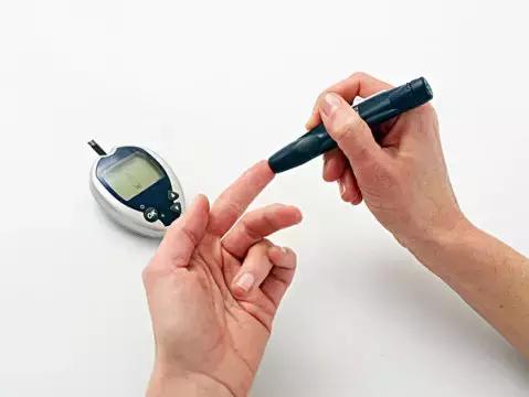 隐形杀手高血脂症,高血脂症到底是怎么形成的