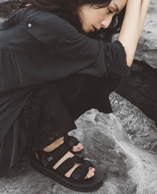 作为一个有品位的女人,品质生活从一双拖鞋也可以开始