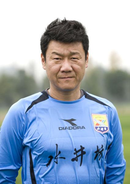 是曾诚丢球多还是颜骏凌丢球多,曾诚颜骏凌谁厉害