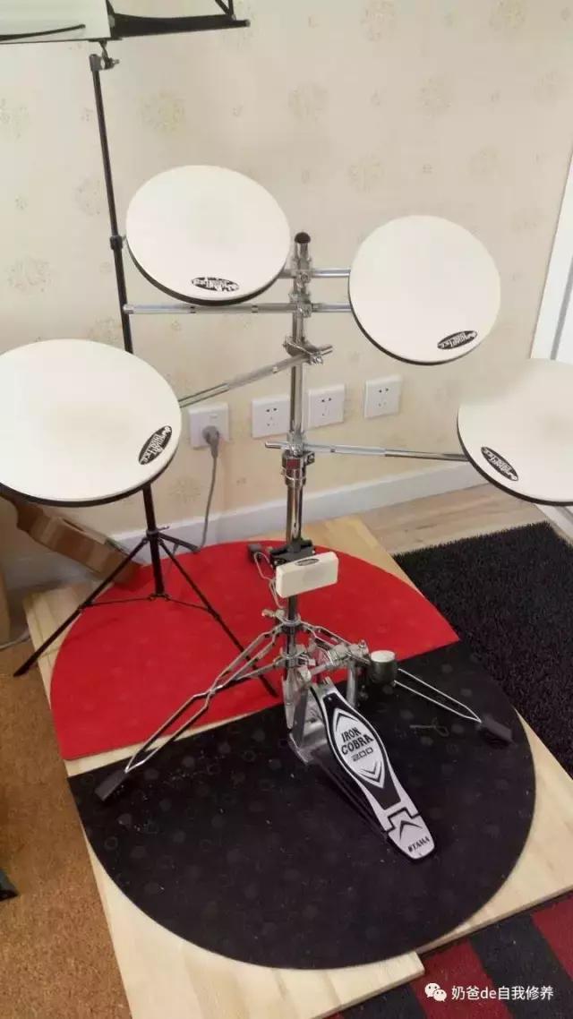 架子鼓是最不适合孩子的乐器 (小男孩学什么乐器架子鼓)