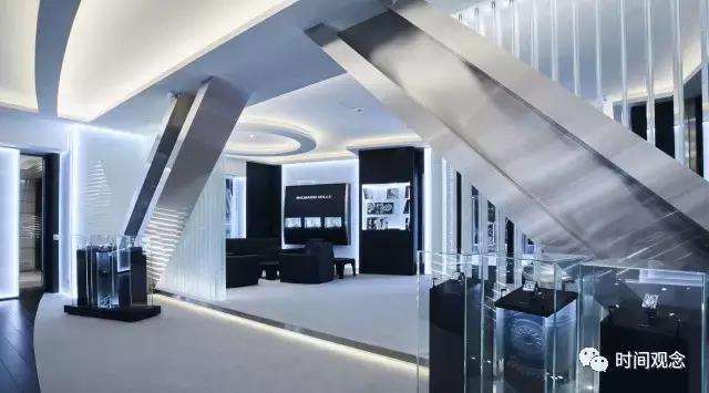 RICHARDMILLE在台湾开了一家全球最大专卖店,成龙、蔡康永、林俊杰都在开幕派对上玩嗨了