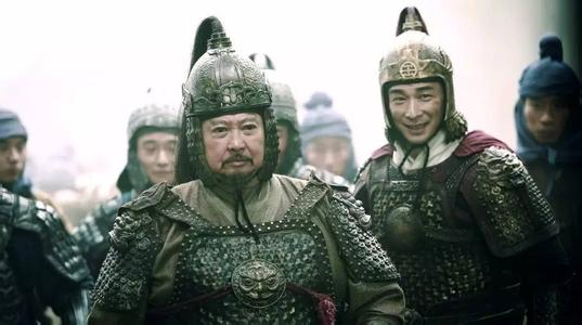 她与周星驰合拍电影:丈夫是著名导演,离异后前夫与妙龄女郎秀恩爱!