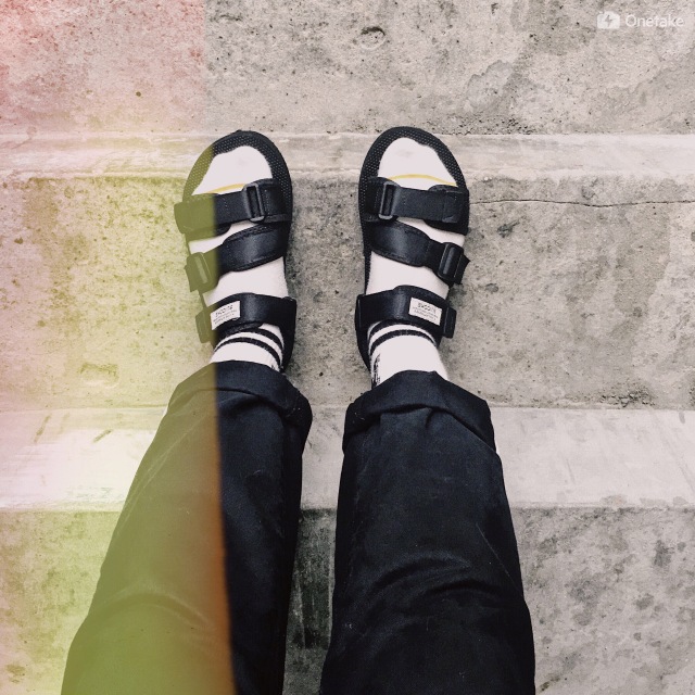 拥有一双拖鞋很重要,给自己做了一双独一无二的拖鞋