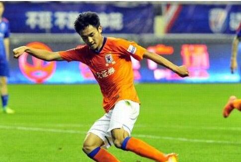 鲁能力量训练,鲁能青训攻击型中场