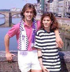 足坛十大夫妻,十大爱情夫妻模范