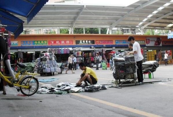 服装加工一手货源怎么找,义乌中老年服装一手货源