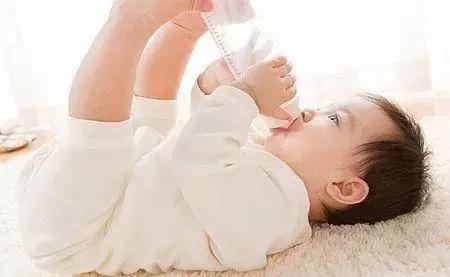 宝妈肚子咕噜孩子肚子也咕噜么,宝妈肚子咕咕响影响喂奶吗