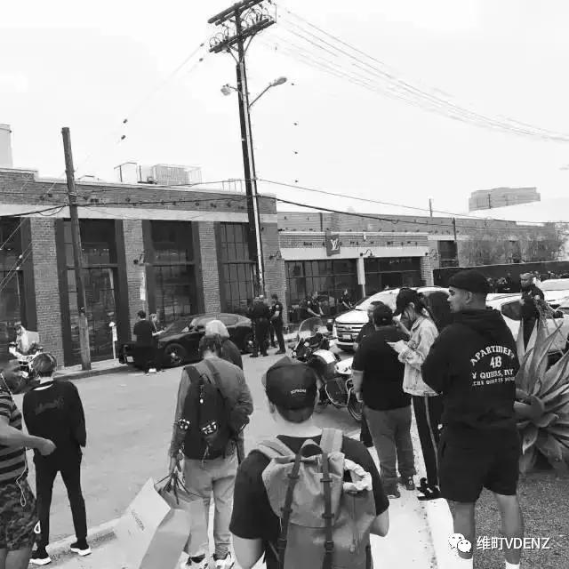 lv x supreme (supreme联名lv全部单品)