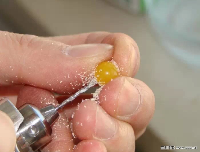 天然琥珀蜜蜡原石鉴定方法,济南琥珀蜜蜡检测鉴定