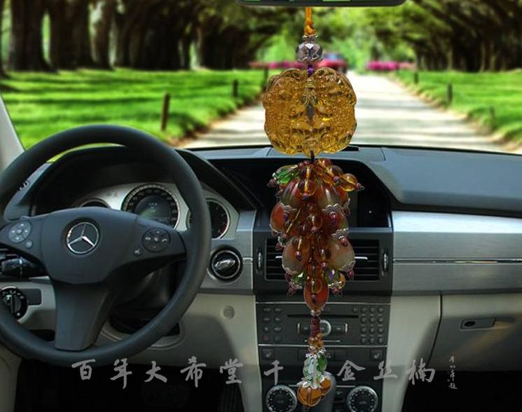 寓意好的车上挂件,汽车挂什么挂件寓意好