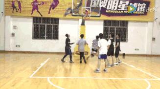 鹿晗喜欢的足球明星,鹿晗篮球球技