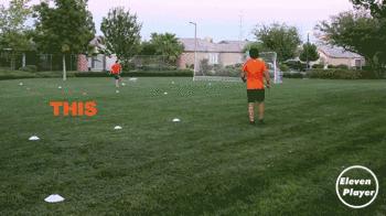 足球长传技巧详细解析,足球边路传中技巧教学