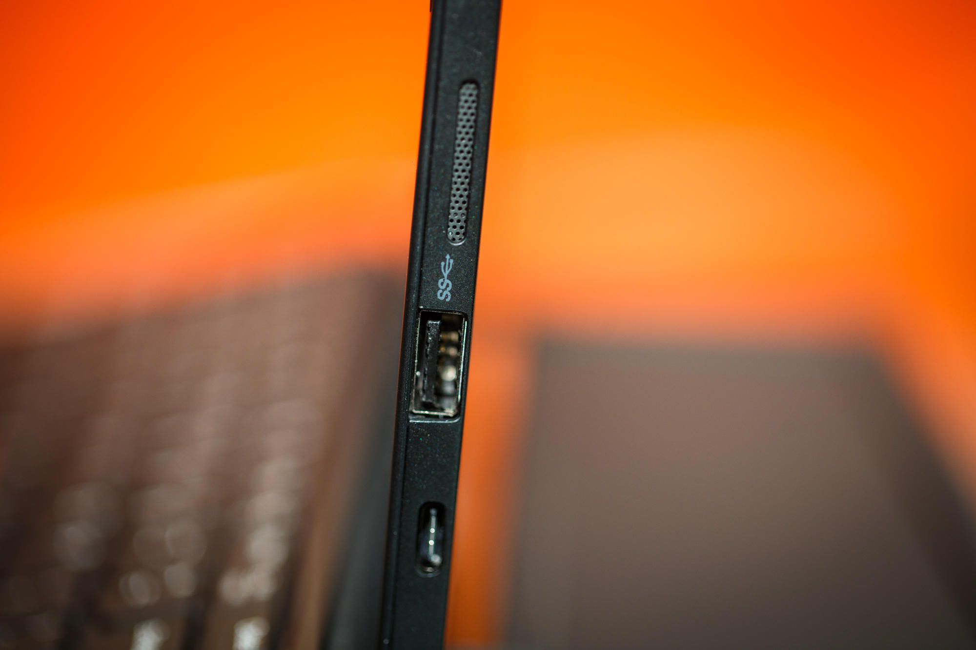 第二代联想thinkpadx1,联想thinkpadx1哪个系列比较好