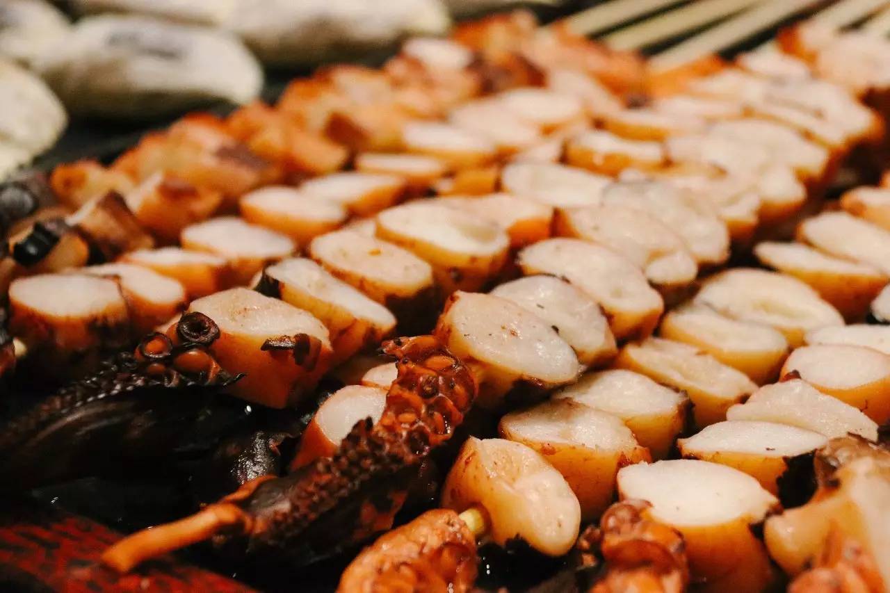 最吸引人的美食一条街推荐,7条吃货必打卡的美食街