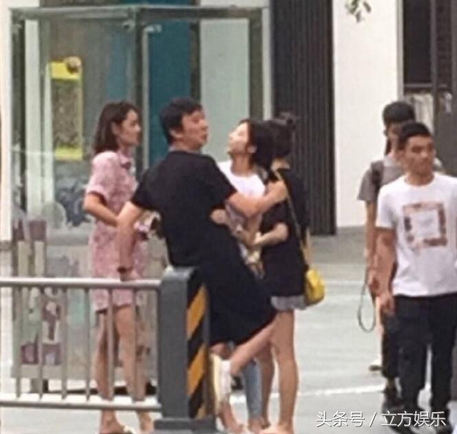 王思聪前任豆得儿现在怎么样了,王思聪豆得儿牵手散步