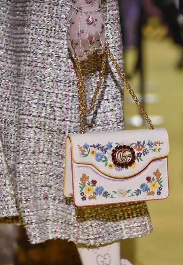 你们放假事情多吗,gucci十五件事