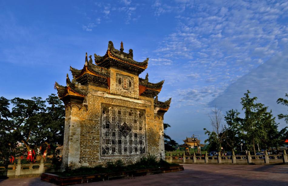 卓文君卖酒,司马相如和卓文君解说