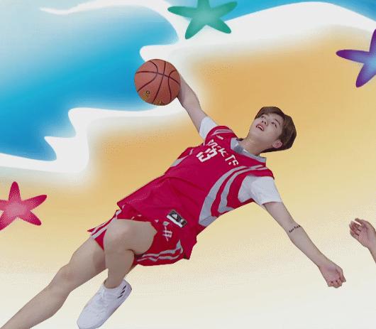 鹿晗打篮球集锦,鹿晗巅峰时期有多夸张打篮球