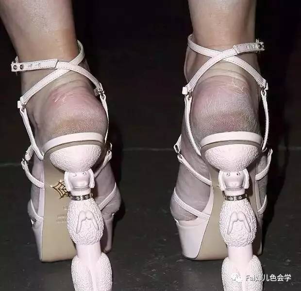 不吃藕｜恋足癖都嫌弃你的脚，你好意思吗~