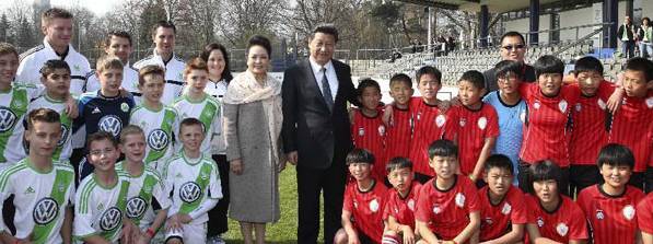 习*平近**三年后再访德丨为了一个更加美好的世界！