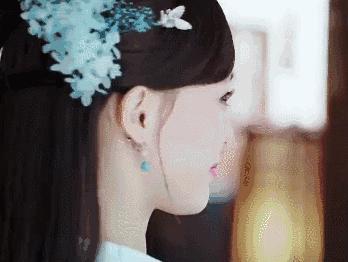 电眼美女三部曲,电眼三部曲