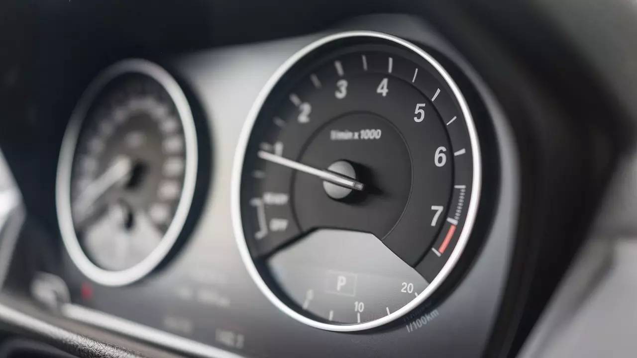 宝马118i陈震试驾视频,bmw技术深度解析