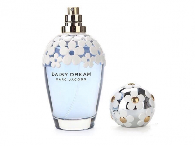 开春败物该买啥?陈妍希、刘诗诗、李小冉独家爆料自己的第一件早春单品!