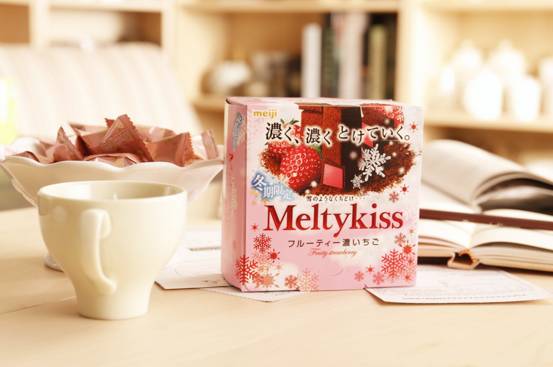 办公室必备的小零食攻略 (办公室零食10大必买攻略)