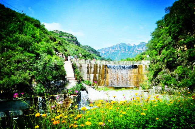 河北省宝贝最多的县城,有一个宝贝差点被日寇偷走,现有座神山叫猪山