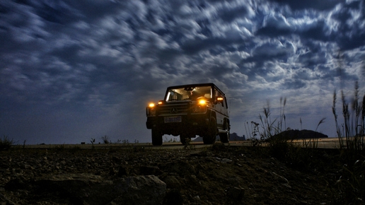 开着大通g50进藏,开奔驰g500去市区