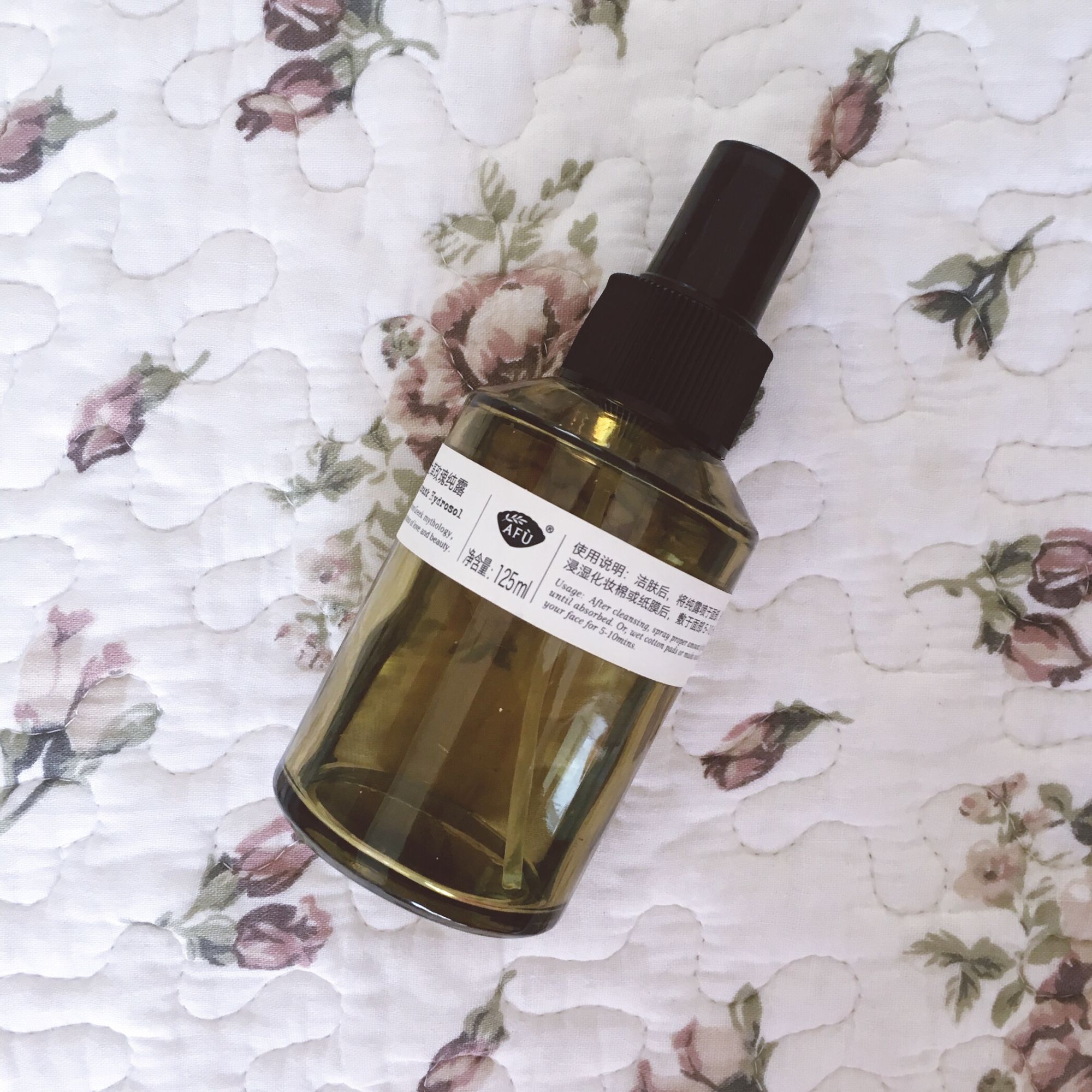 浼椾汉鐨嗛粦鐙櫧,浼椾汉鐨嗛粦