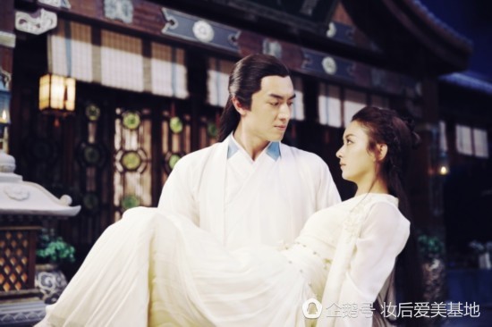 楚乔最后嫁给宇文玥了吗,楚乔最后嫁给了萧策吗