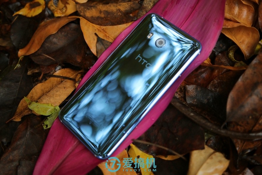 htcu1000评测,htcu11和u11+选哪个