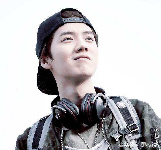 鹿晗的父母到底是什么身份?疑似军人世家