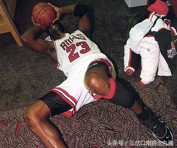 球鞋的故事,球鞋故事