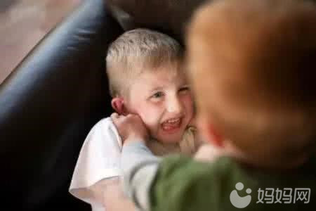 如果妈妈打我该怎么办,孩子说妈妈有人打我该怎么说