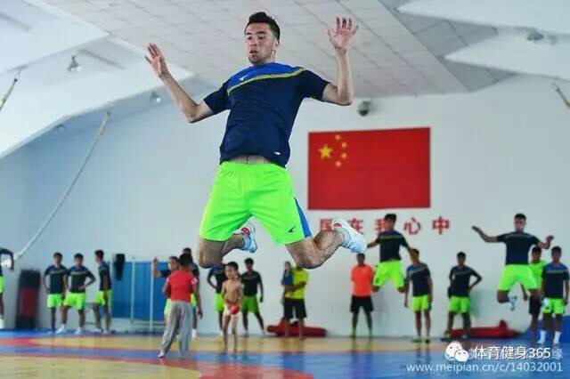 叶尔凡·叶孜木江*疆新**最后一次体能训练全运会目标冠军