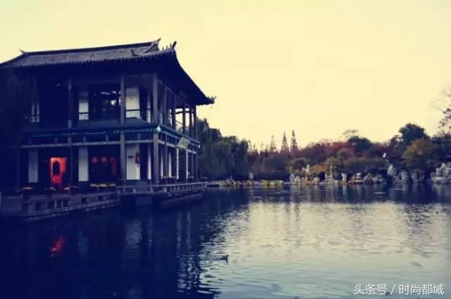 济南五龙潭公园未解之谜,济南五龙潭公园的传说