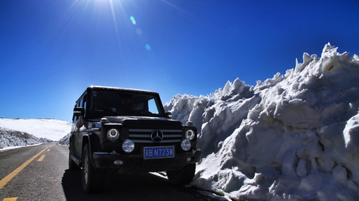 开着大通g50进藏,开奔驰g500去市区